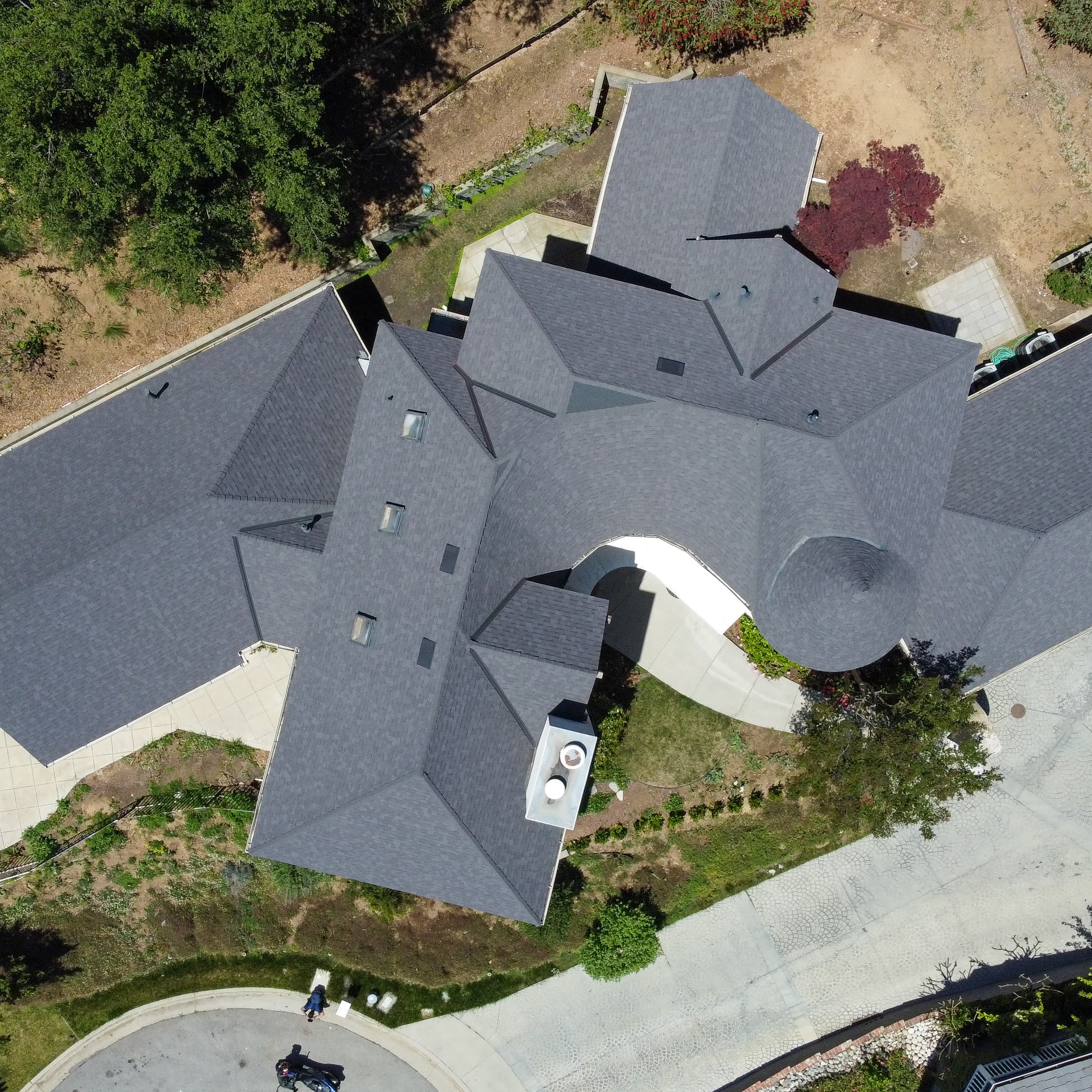 Shingles roofing in Los Angeles — Pacific Pro Roofing