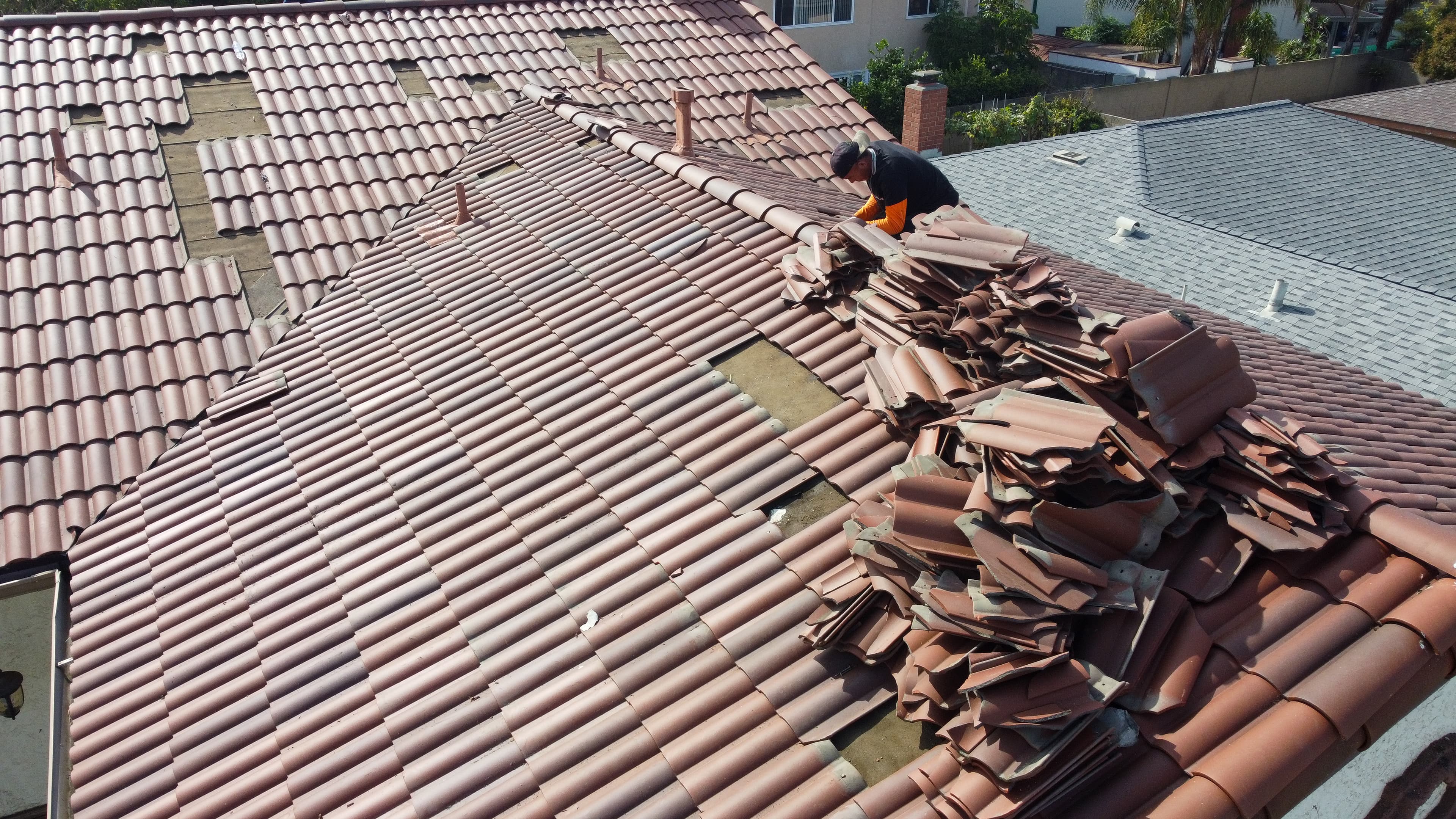 Maintenance & Tune-Ups in Los Angeles — Pacific Pro Roofing